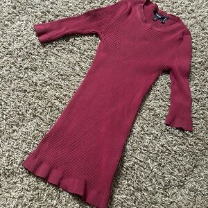 Theory Maroon Ribbed Knit Mini Tee Size P